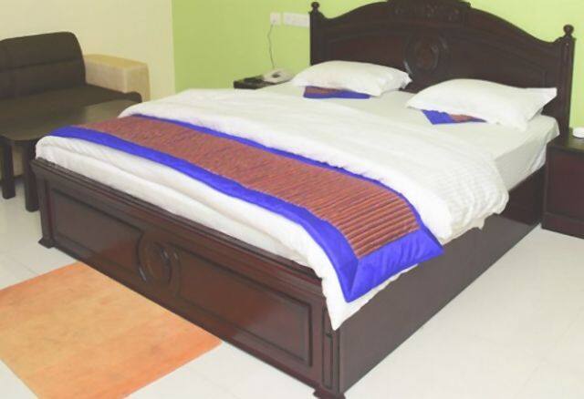 Hotel Shyam Sarover, Sikar 1